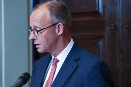 frankreich,-großbritannien-planen-stützpunkte-in-der-ukraine